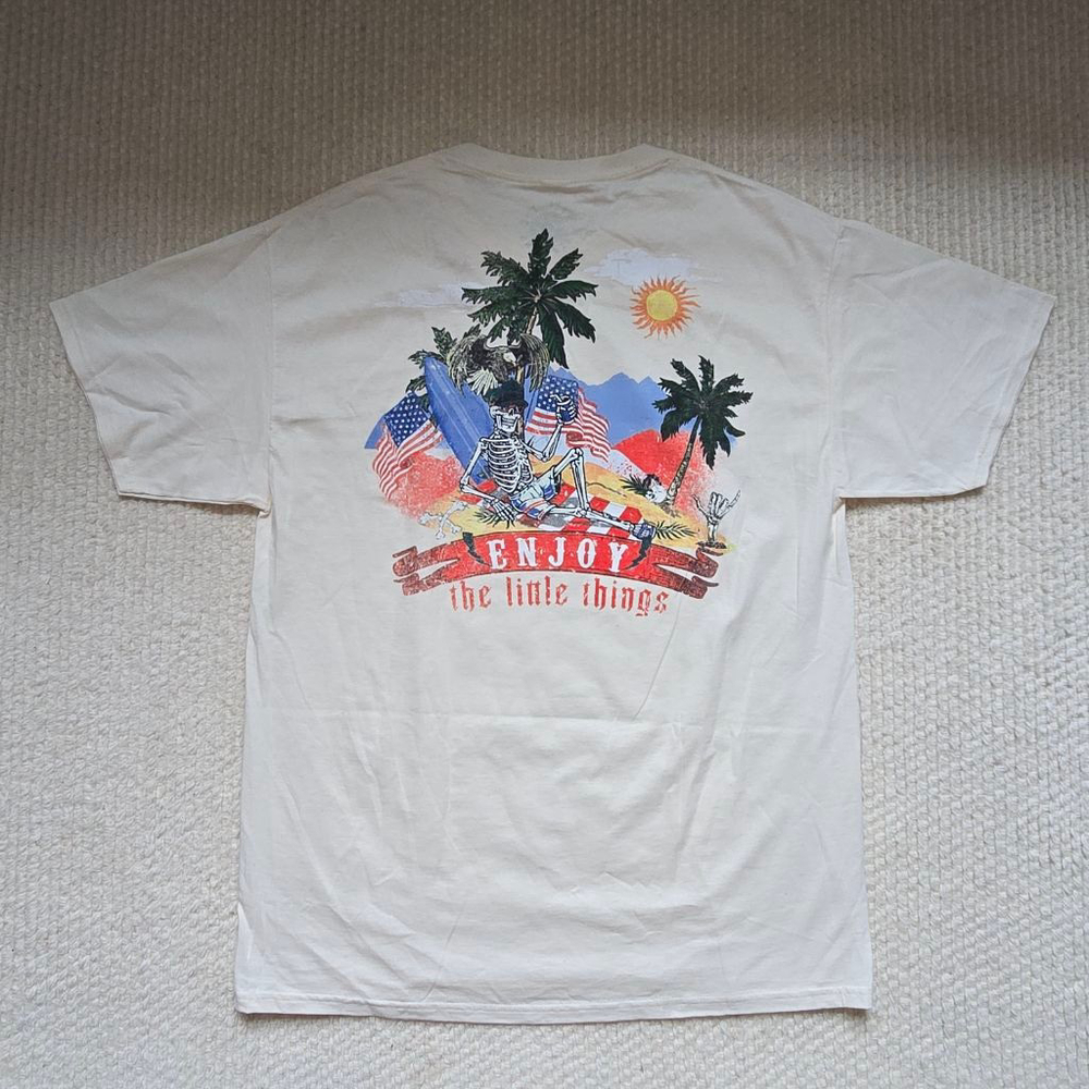Men's Trust the Universe Short Sleeve Tee L